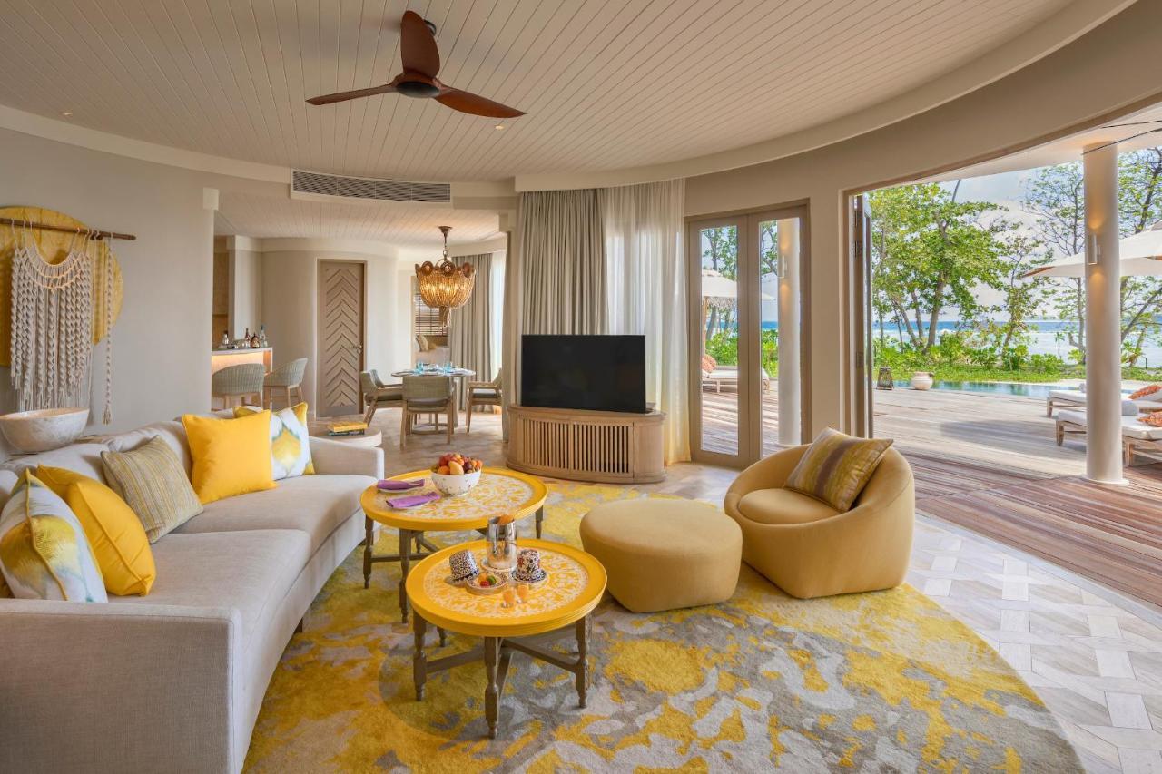 The Nautilus Maldives Hotel Kamadhoo Exterior photo