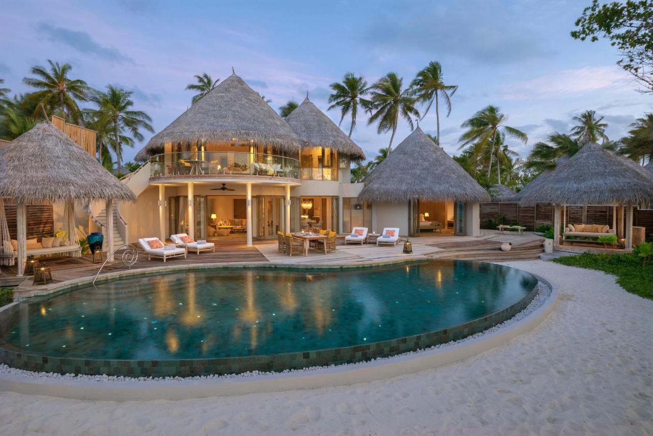 The Nautilus Maldives Hotel Kamadhoo Exterior photo