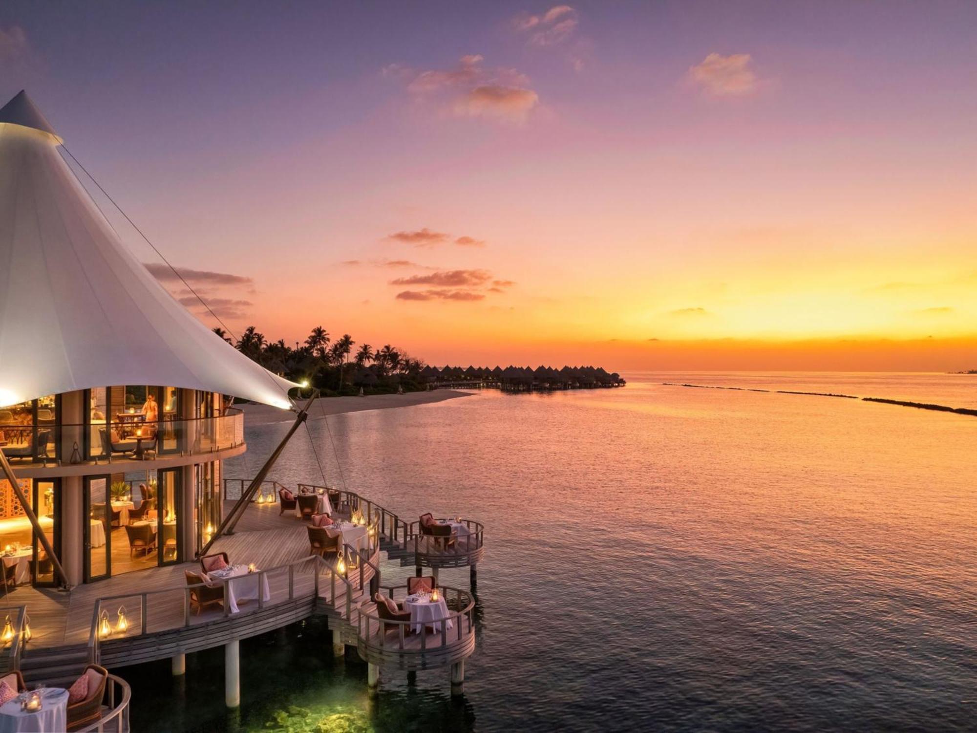 The Nautilus Maldives Hotel Kamadhoo Exterior photo