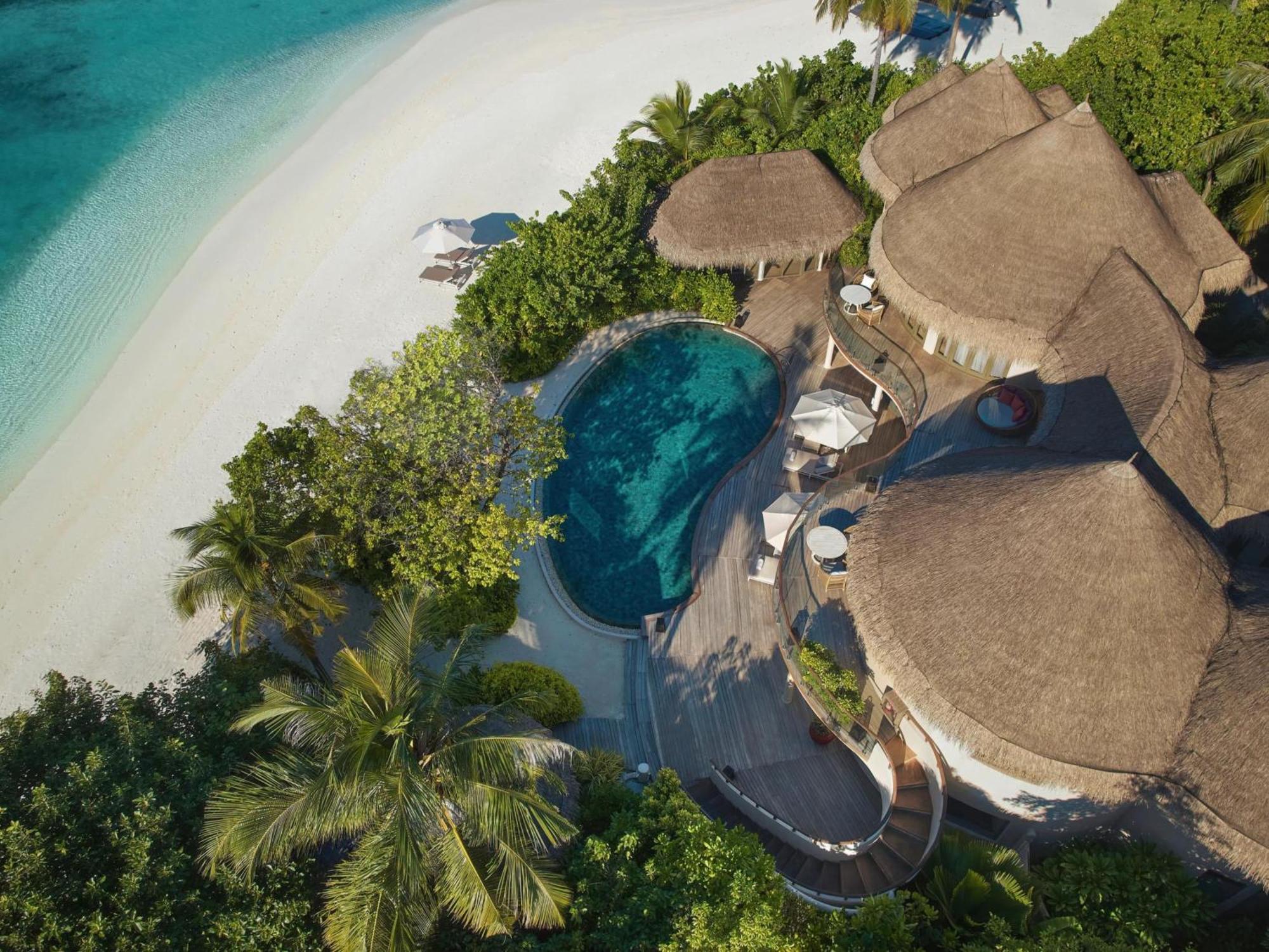 The Nautilus Maldives Hotel Kamadhoo Exterior photo