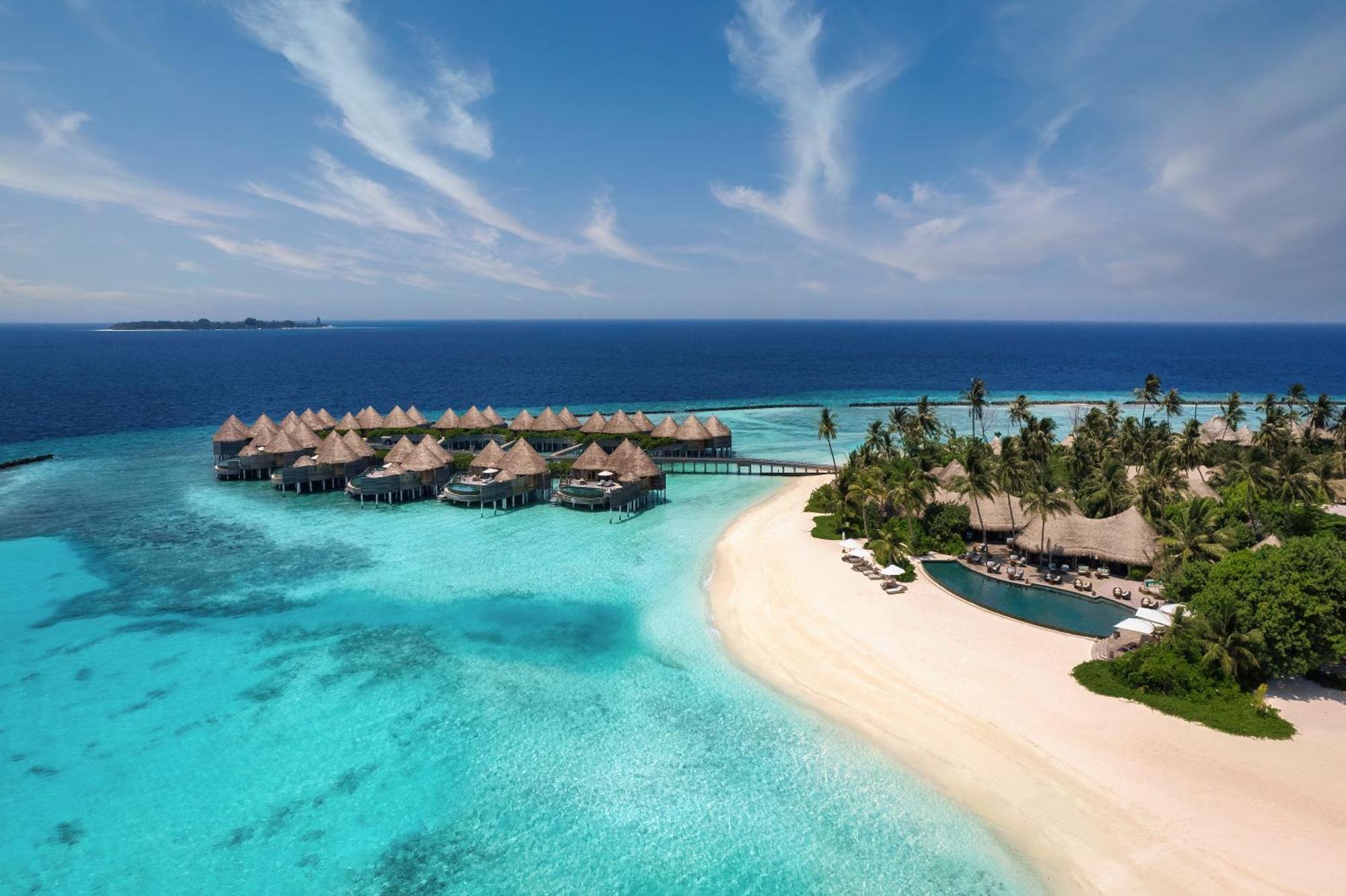 The Nautilus Maldives Hotel Kamadhoo Exterior photo